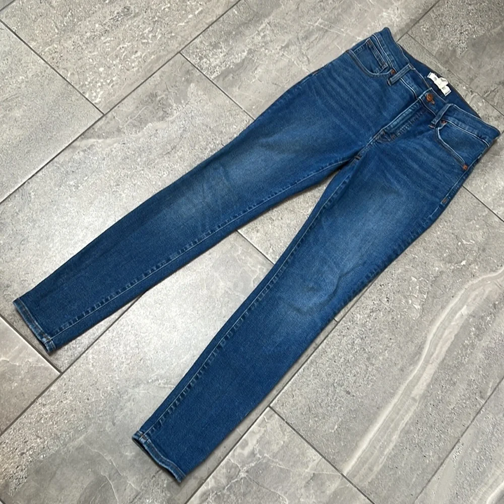 Madewell 9” High-Rise Skinny Jeans - Picture 3 of 11